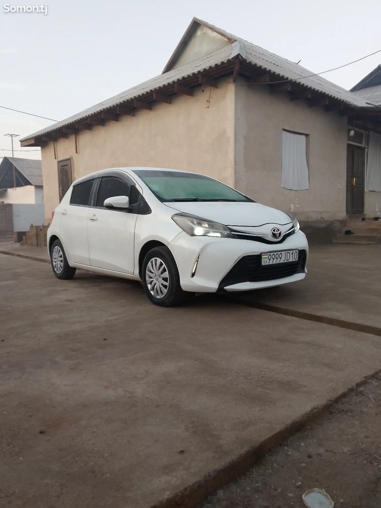 Toyota Vitz, 2014-1