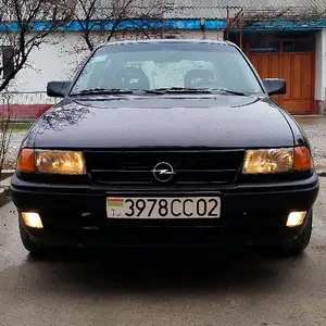 Opel Astra F, 1992