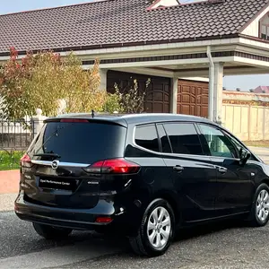 Opel Zafira, 2014