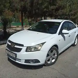 Chevrolet Cruze, 2010