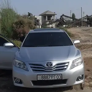 Toyota Camry, 2008