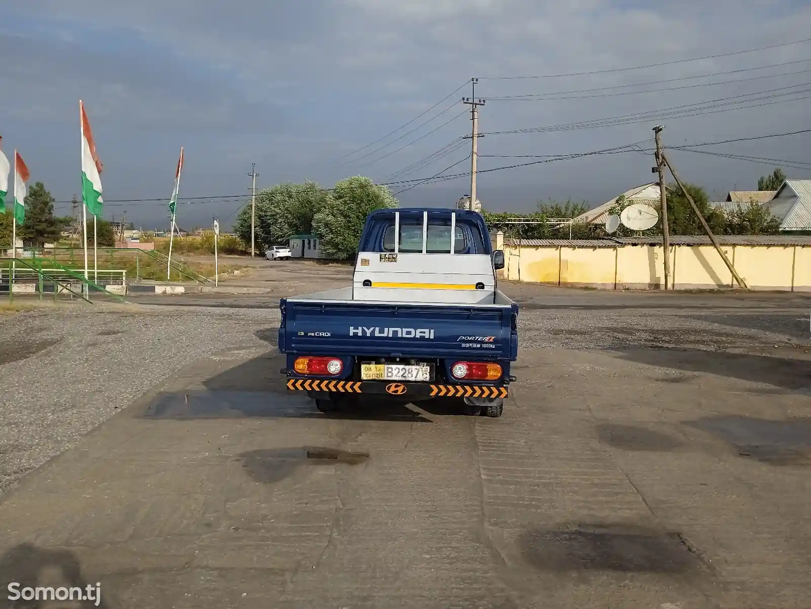 Бортовой автомобиль Hyundai Porter 2, 2013-3