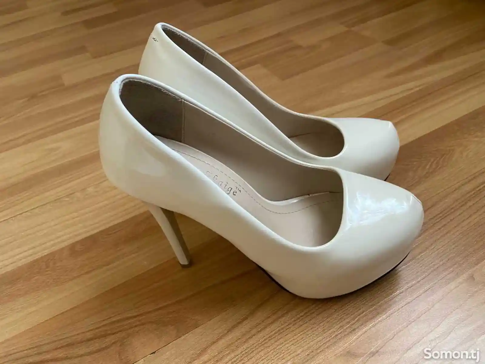 Белые туфли-1