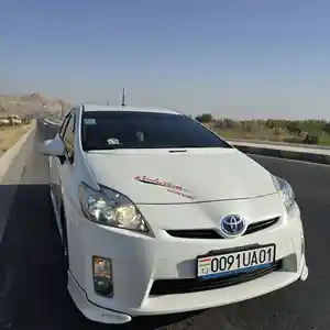 Toyota Prius, 2011