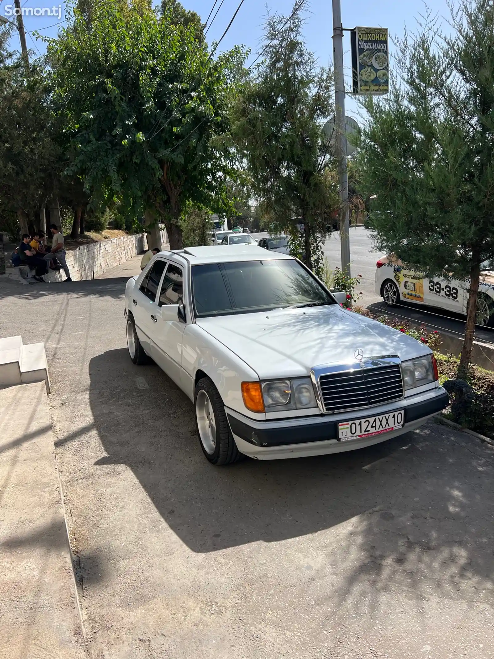 Mercedes-Benz W124, 1992-4