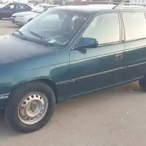 Opel Astra F, 1995