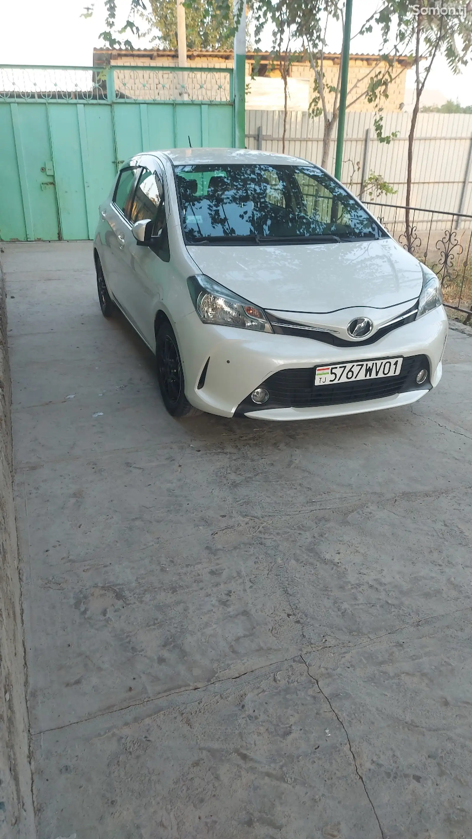 Toyota Vitz, 2014-3