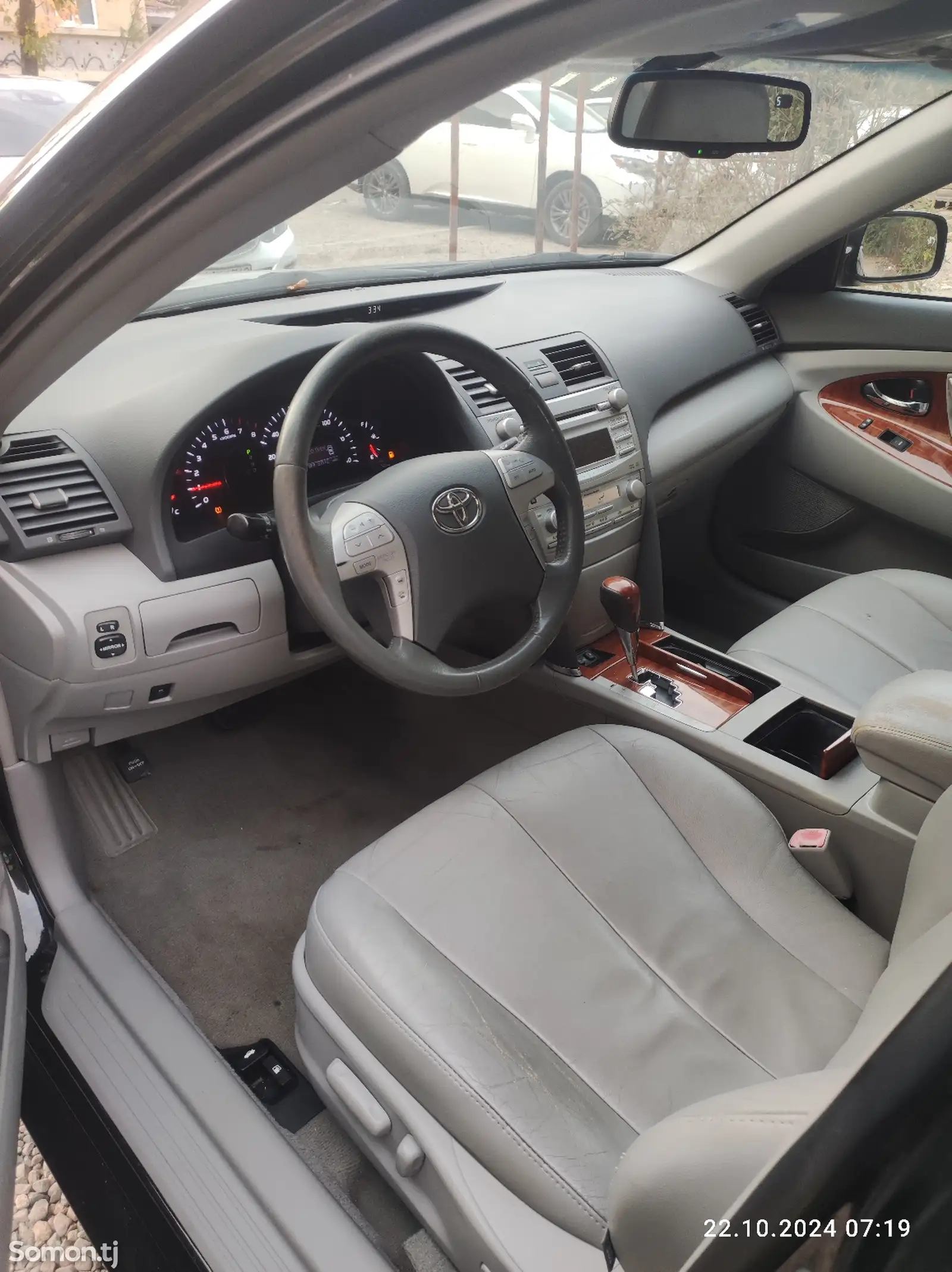 Toyota Camry, 2011-5