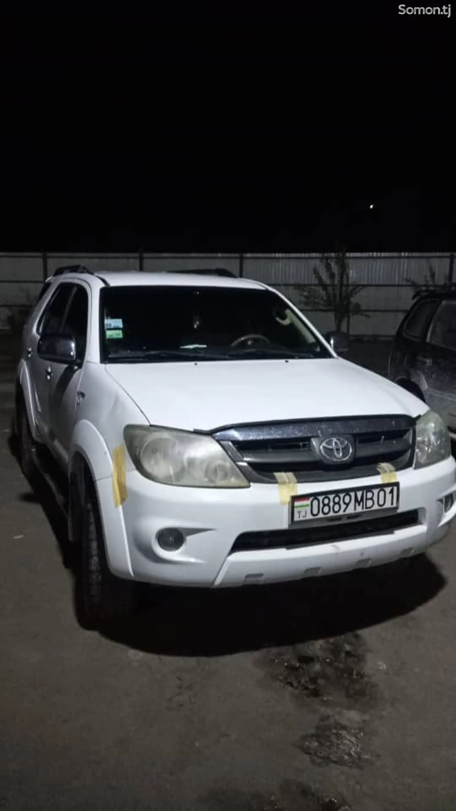 Toyota Fortuner, 2005-1