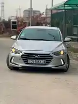 Hyundai Elantra, 2017-14