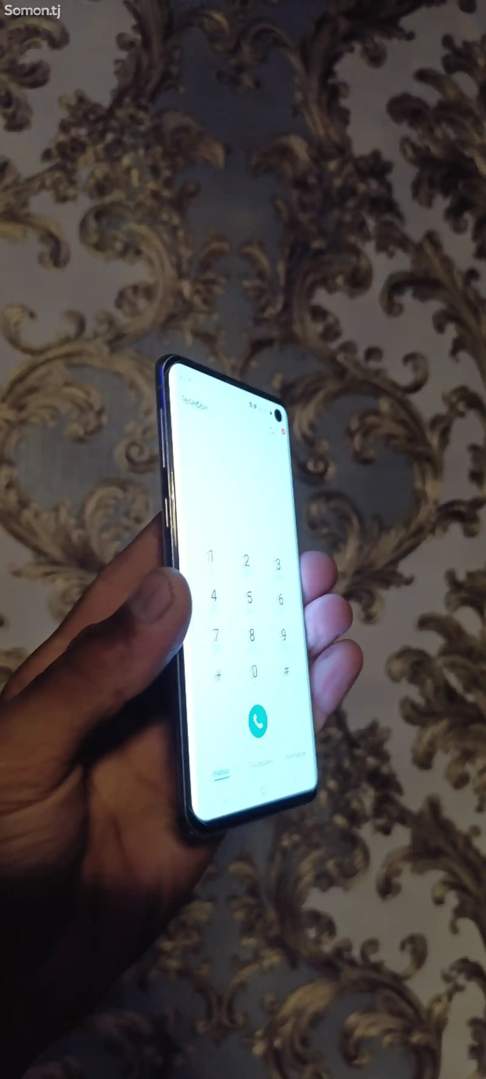 Samsung Galaxy S10 Duos-1