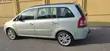 Opel Zafira, 2008-9