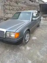 Mercedes-Benz W124, 1991-10