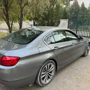 BMW 5 series, 2010