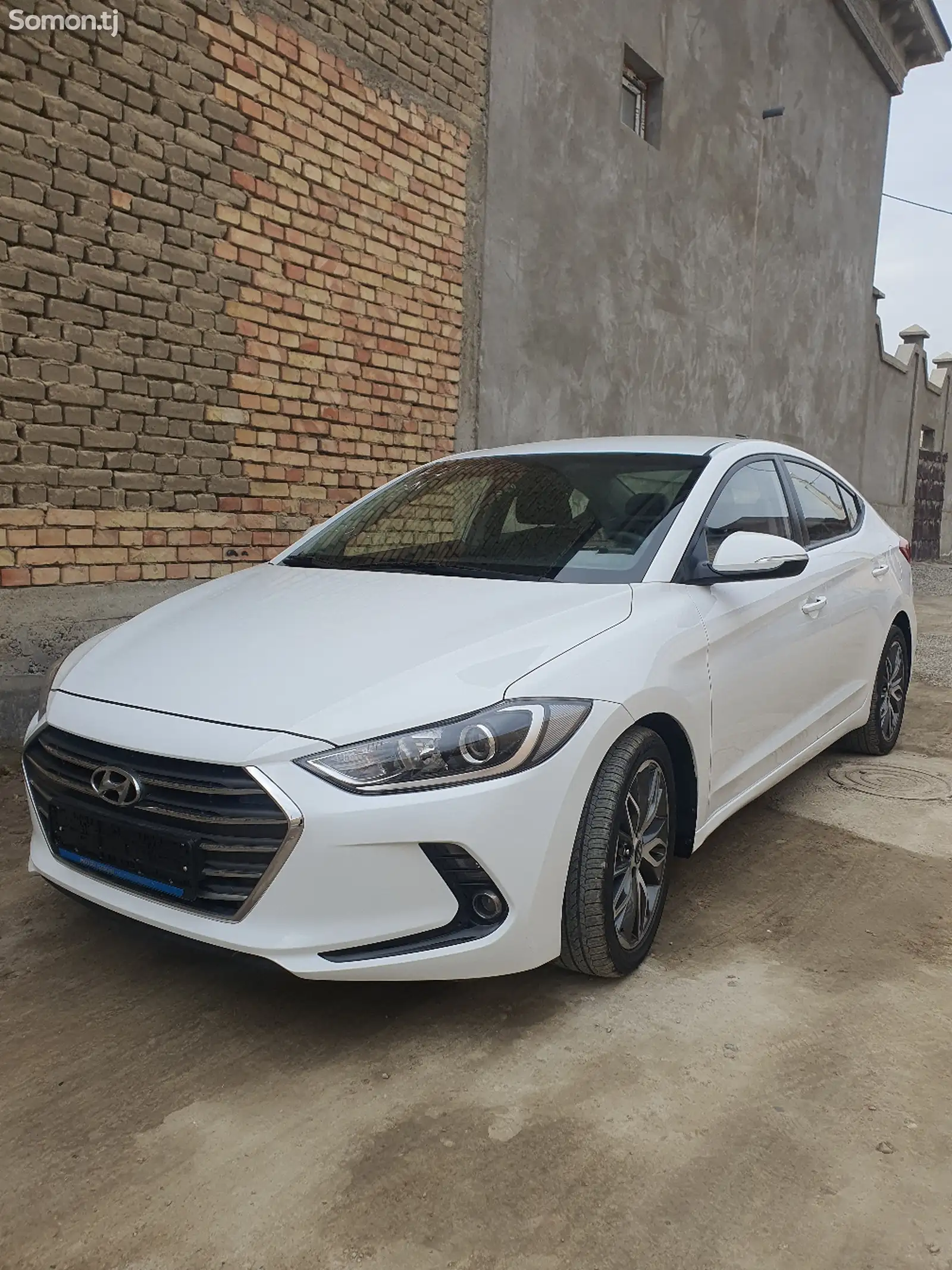 Hyundai Avante, 2016-1