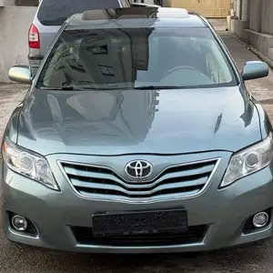 Toyota Camry, 2011