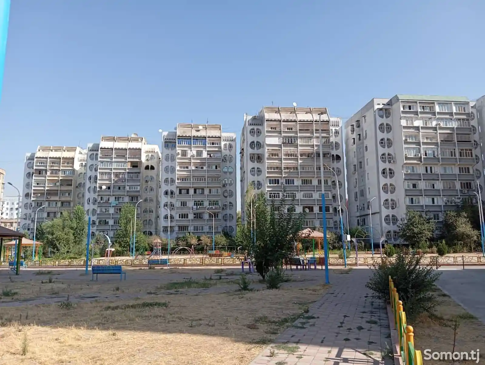 3-комн. квартира, 1 этаж, 90 м², Зарафшон-16