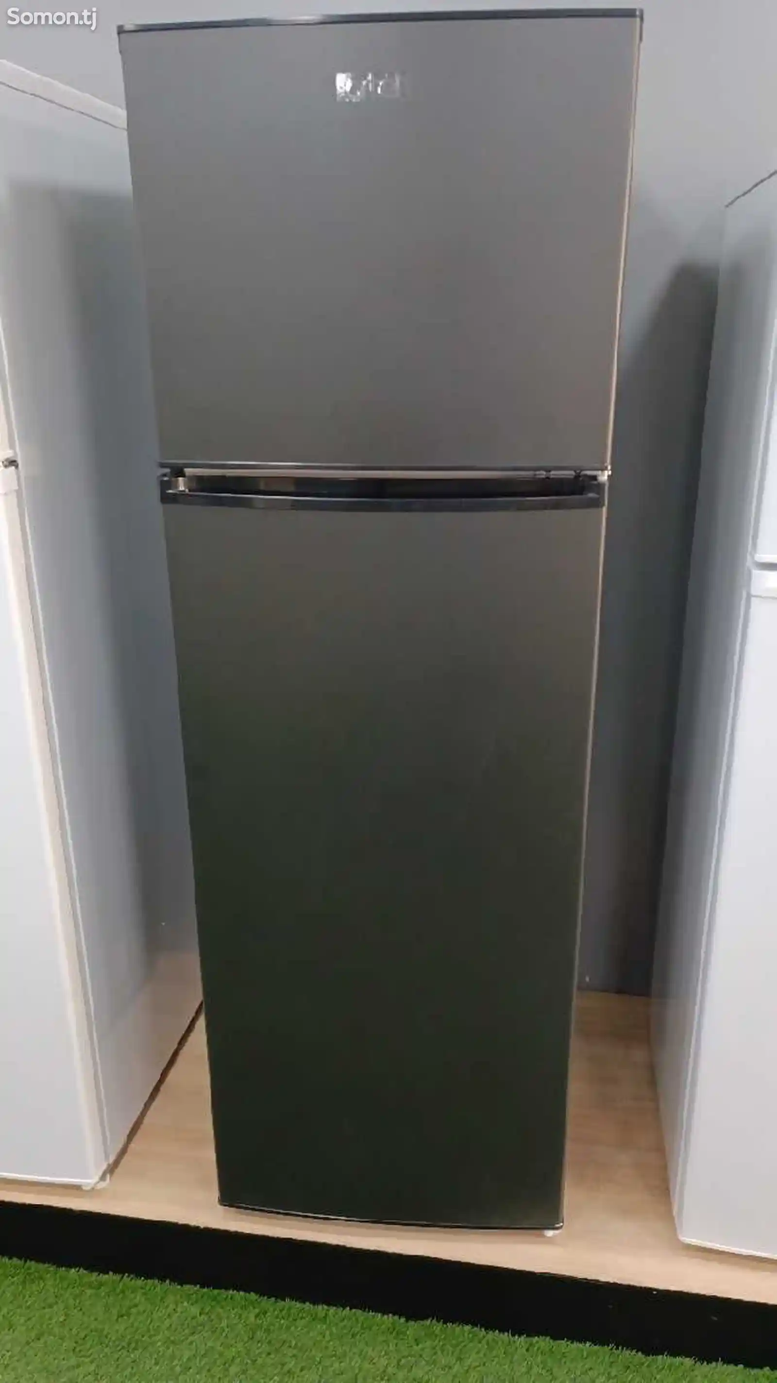 Холодильник Artel 1.68см-2