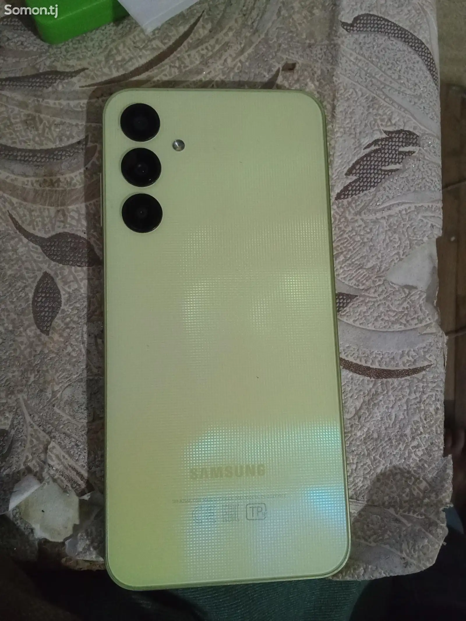 Samsung Galaxy A25-1