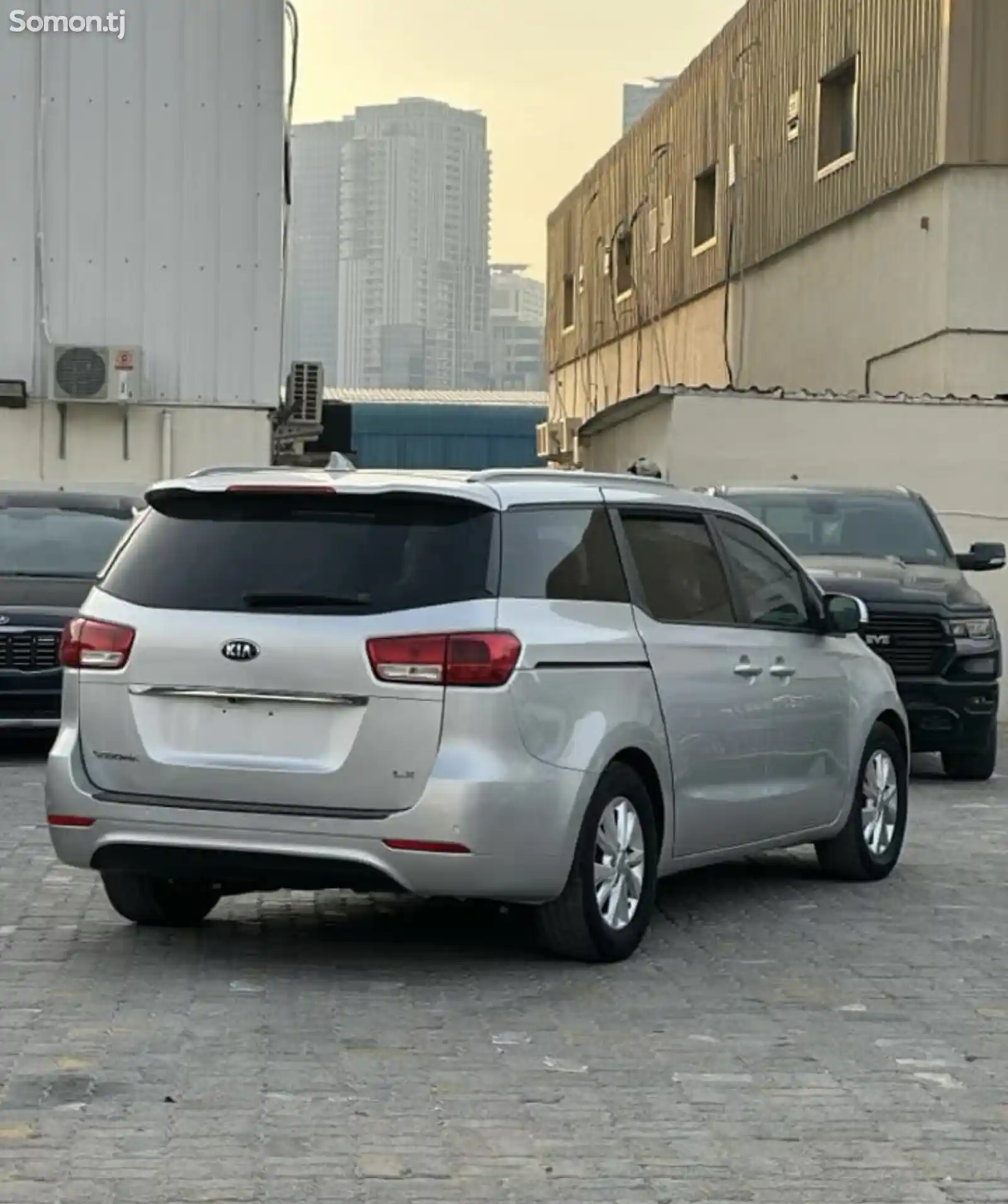 Kia Sedona, 2015-6