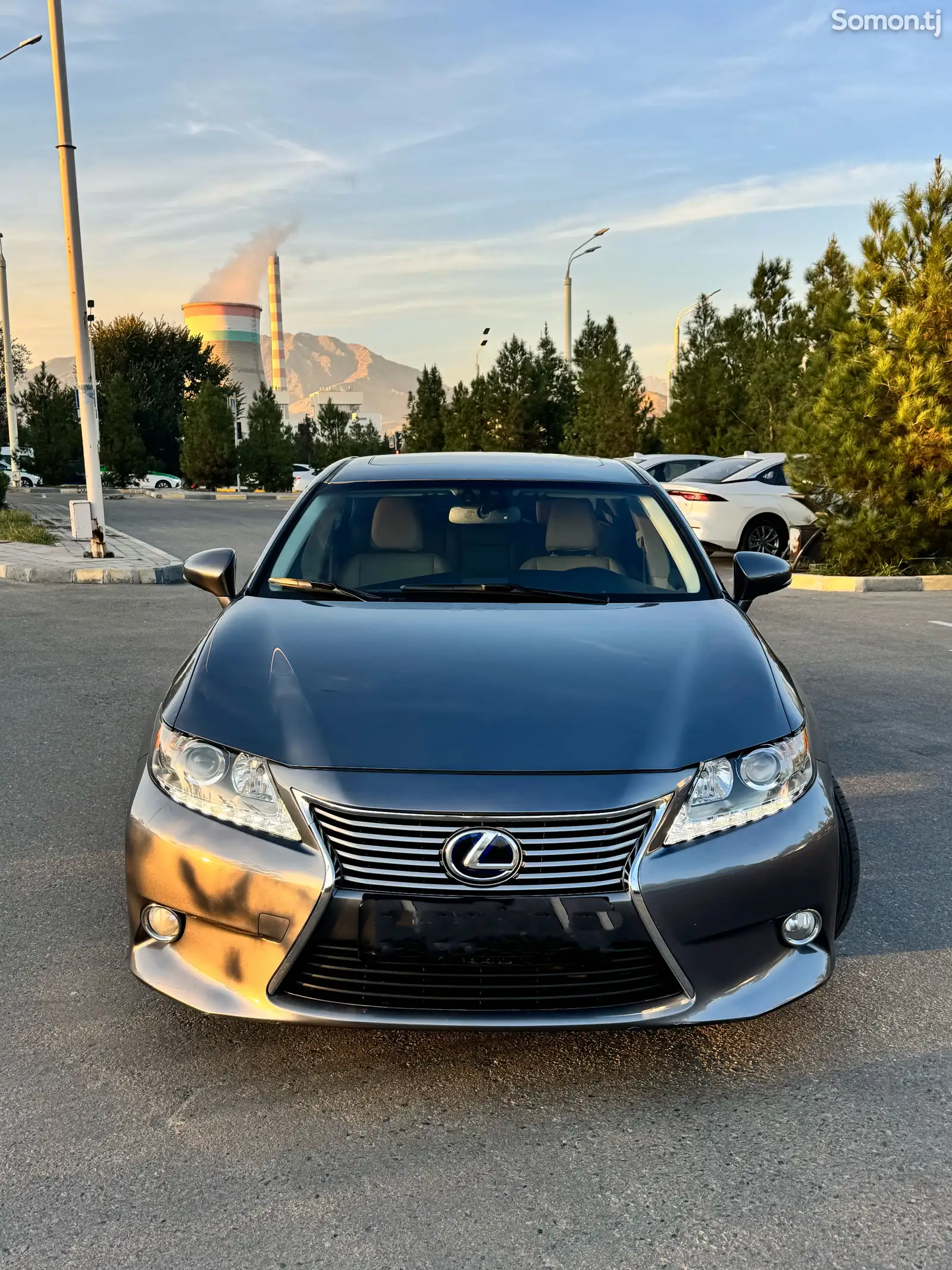 Lexus ES series, 2014-2