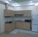 1-комн. квартира, 5 этаж, 53 м², Дом печати-4