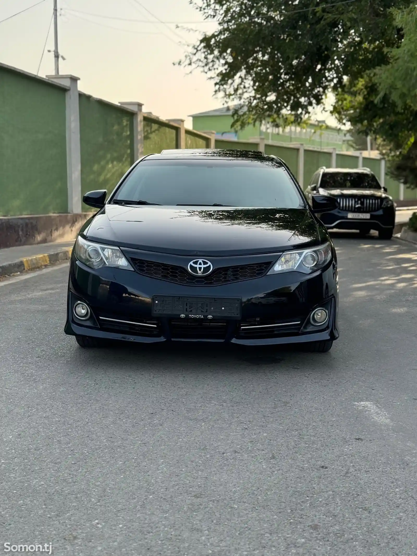 Toyota Camry, 2013-1