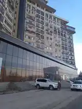 2 парковочных места в доме Бухоро Палас-3