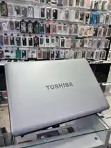 Ноутбук Toshiba-3