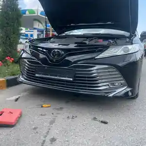 Бампер от Toyota Camry 6 V70