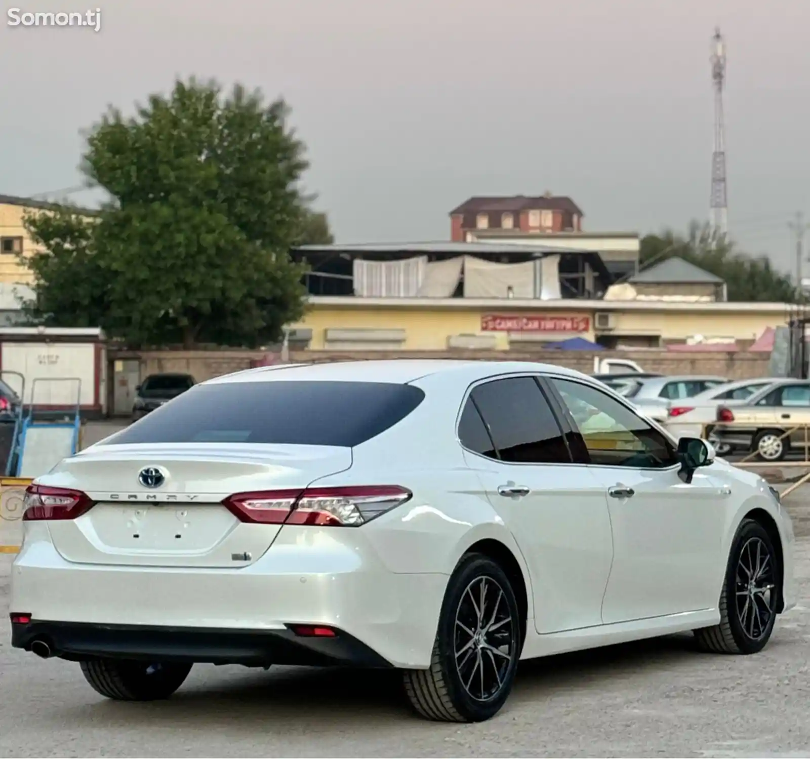 Toyota Camry, 2018-4