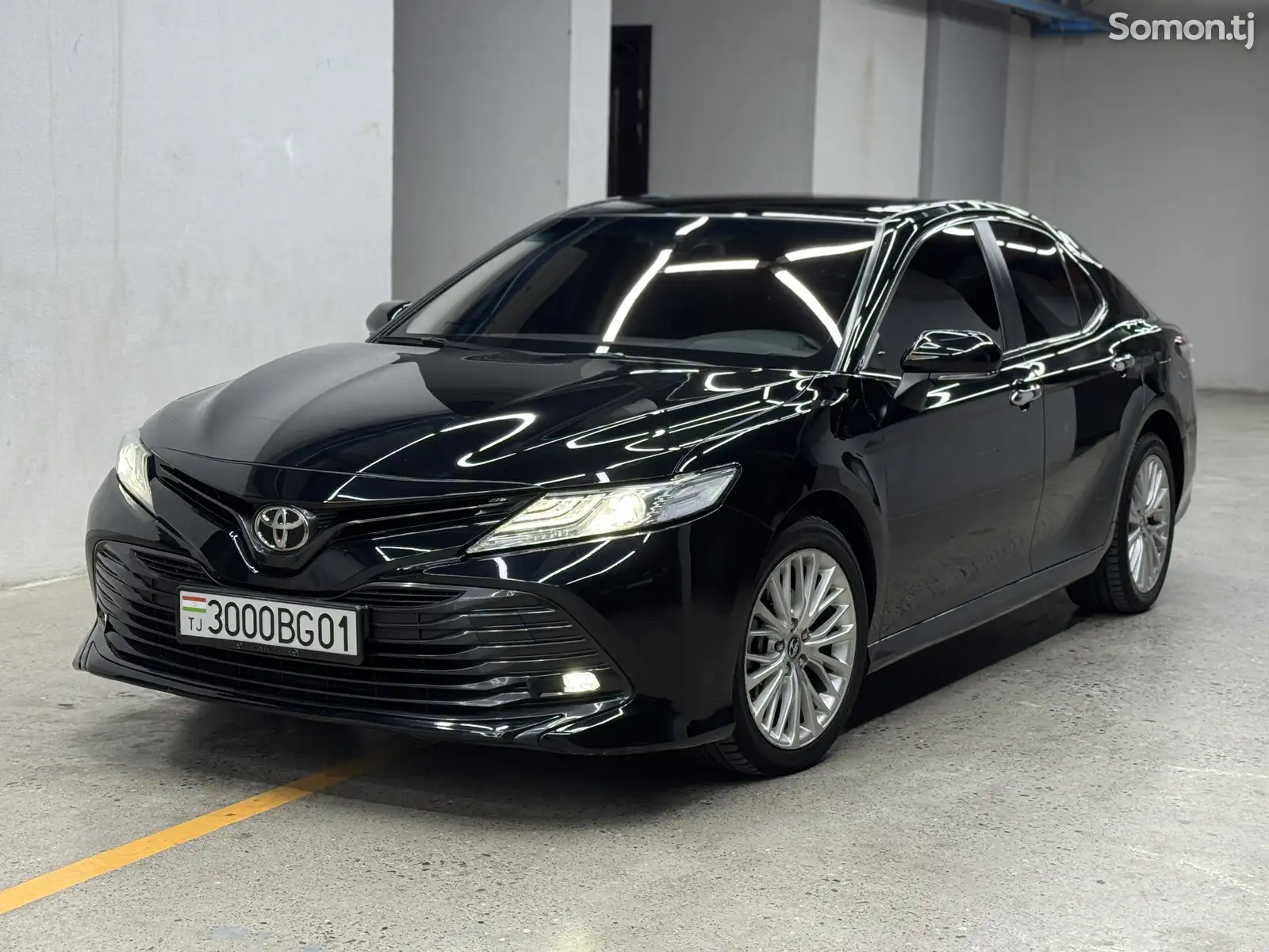 Toyota Camry, 2019-1