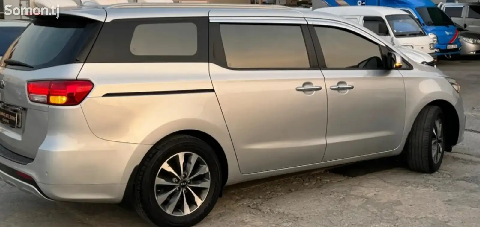 Kia Carnival, 2014-1