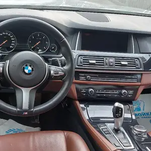 BMW 5 series, 2015