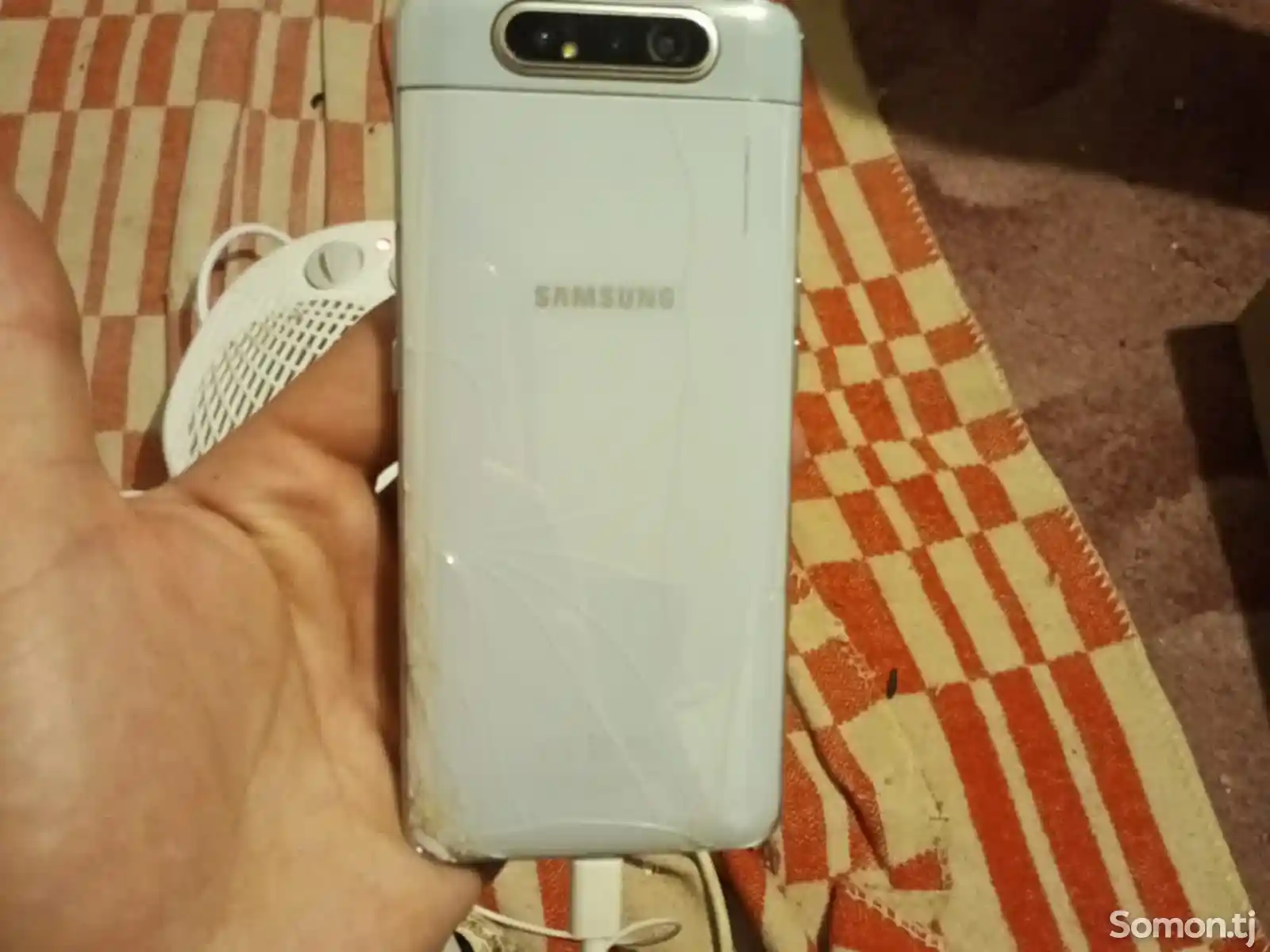 Samsung Galaxy A80-3