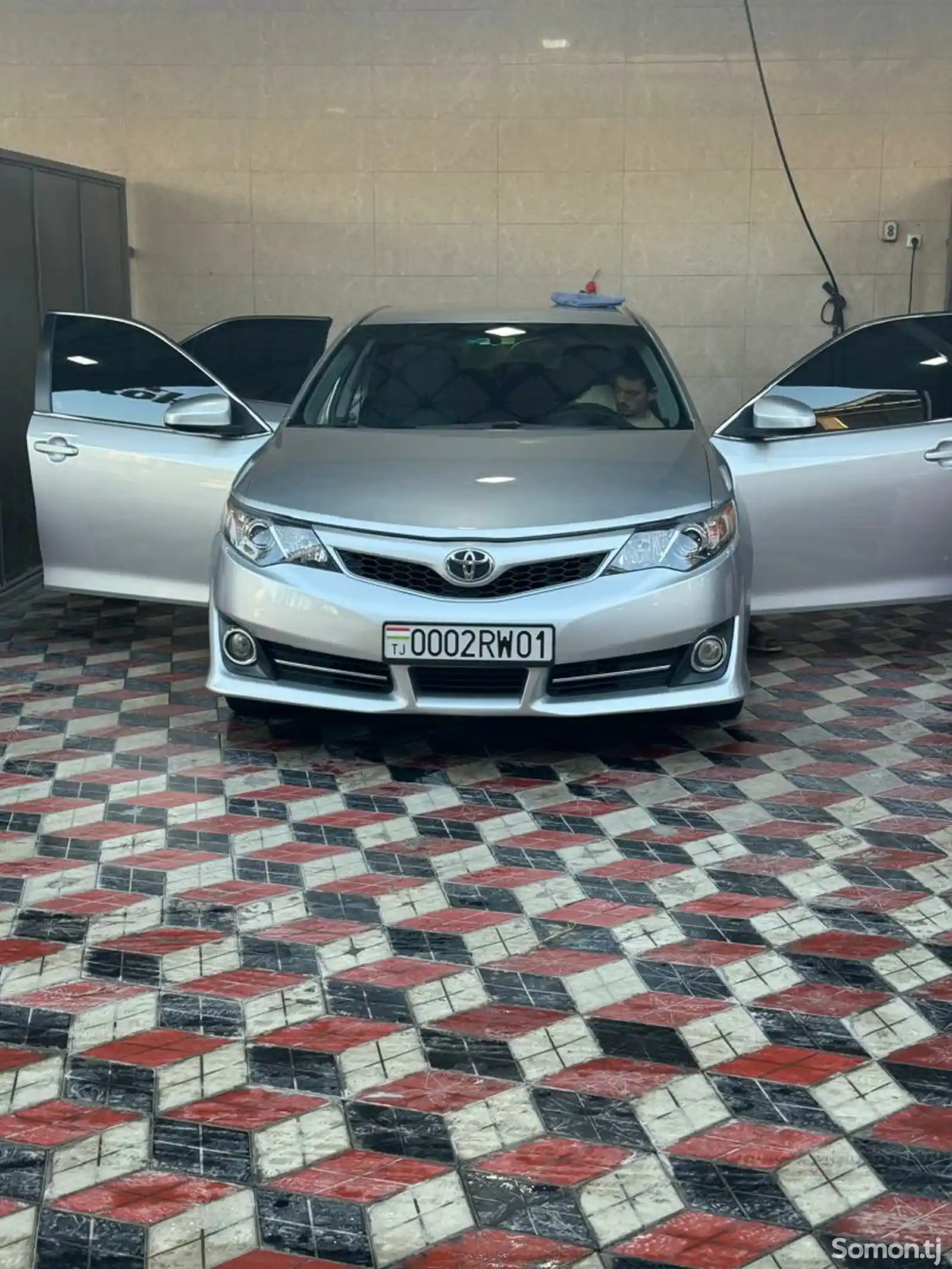 Toyota Camry, 2013-1