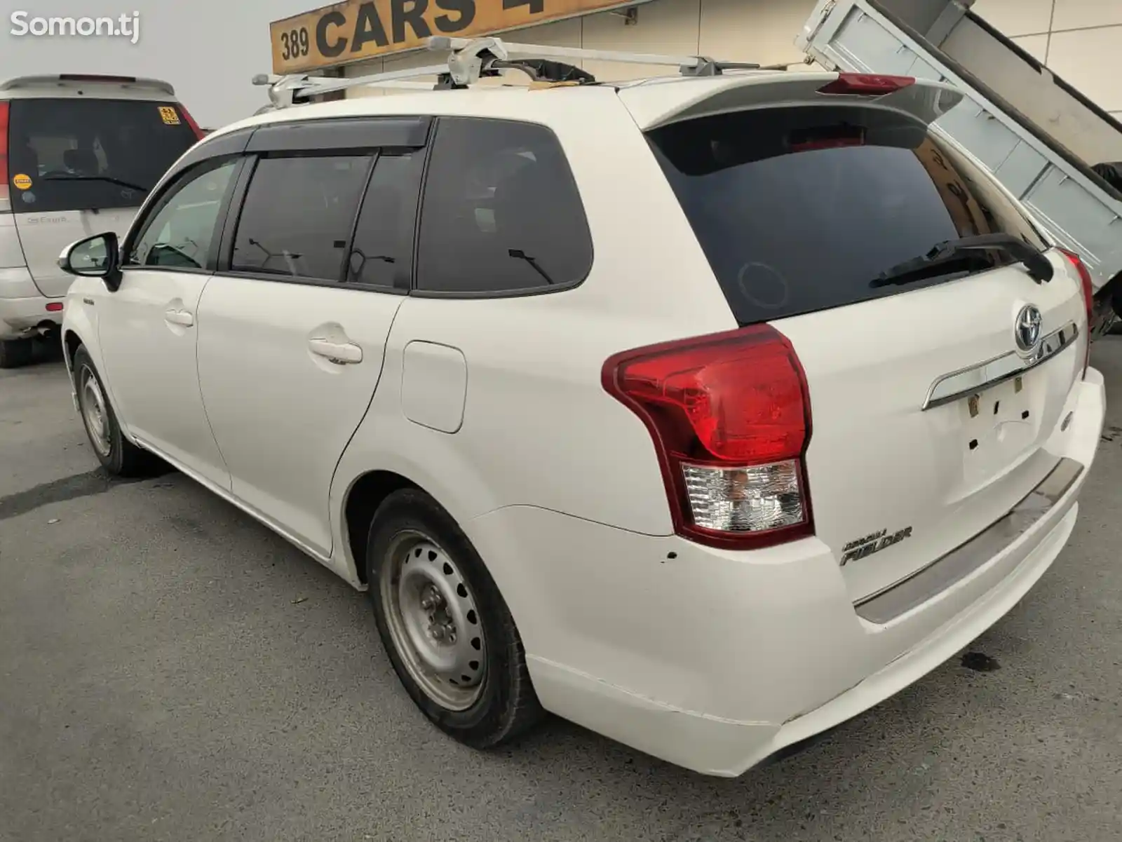 Toyota Fielder, 2014-8