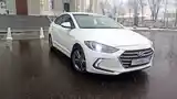 Hyundai Elantra, 2017-5