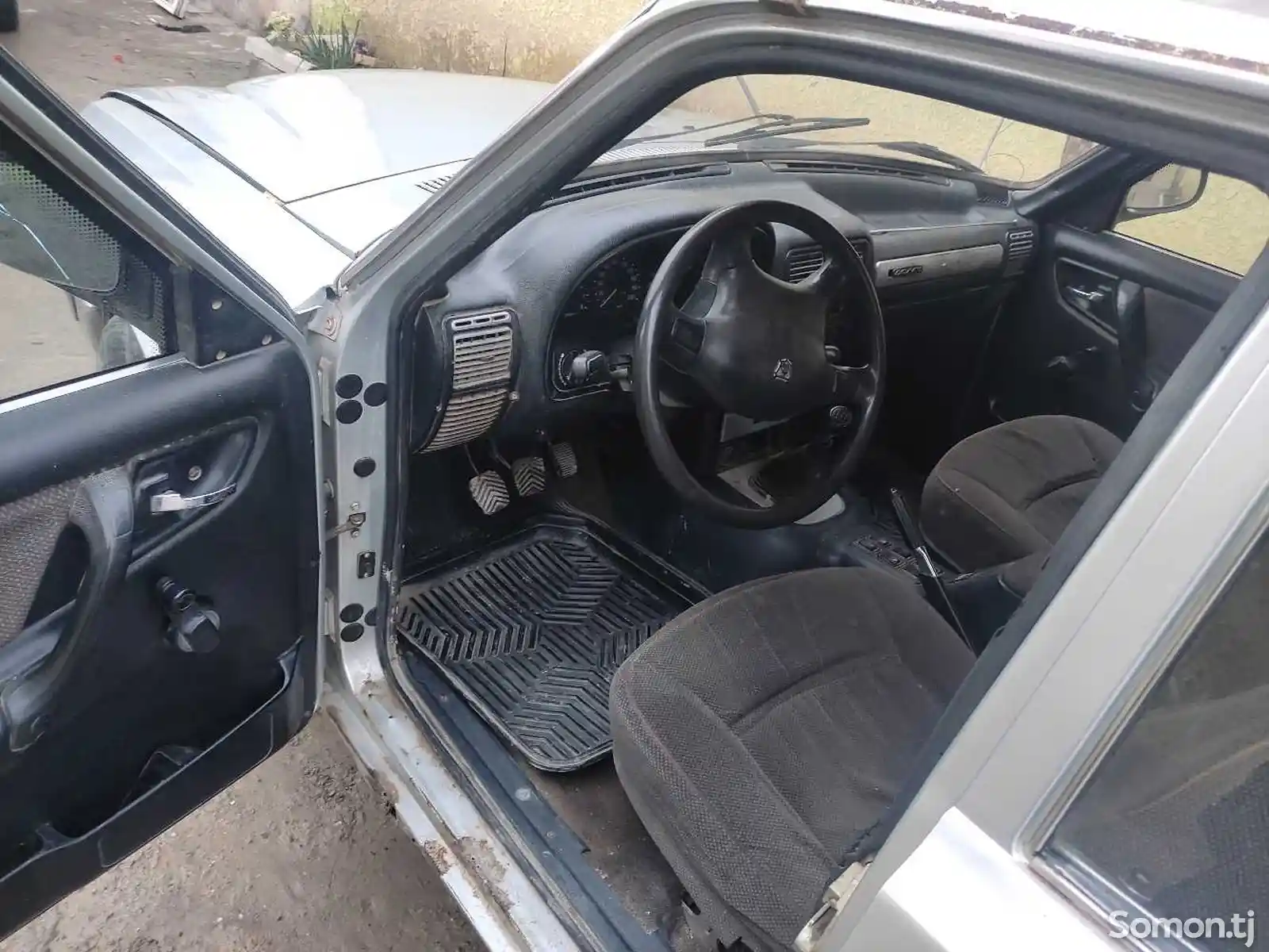 ГАЗ 3110, 1998-5