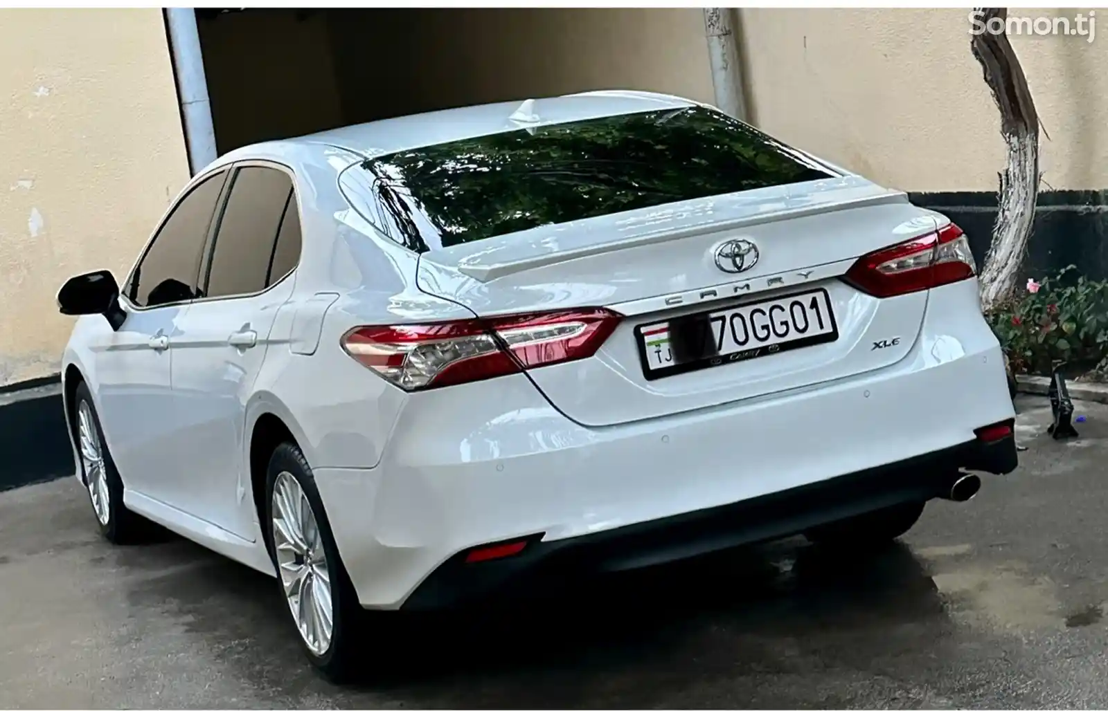 Toyota Camry, 2018-8