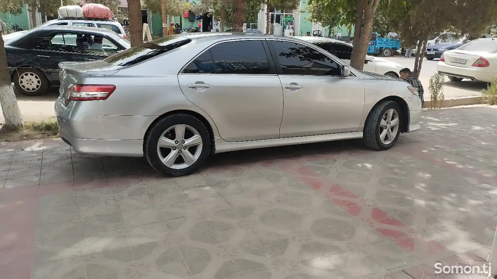 Toyota Camry, 2010-1