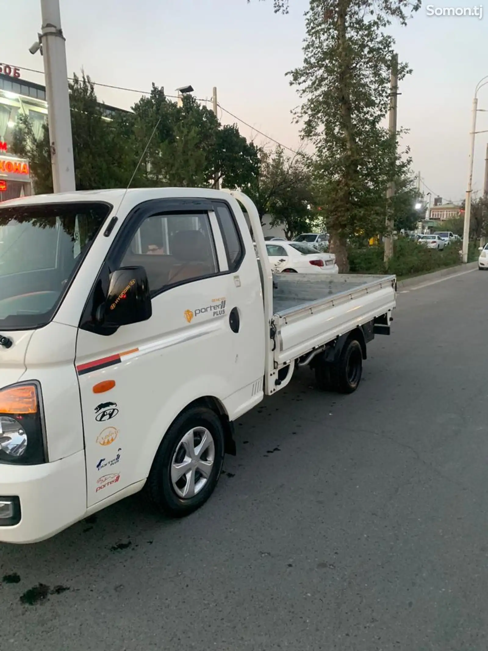 Бортовой автомобиль Hyundai Porter,-3