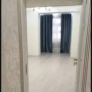 2-комн. квартира, 16 этаж, 62м², Фирдавси