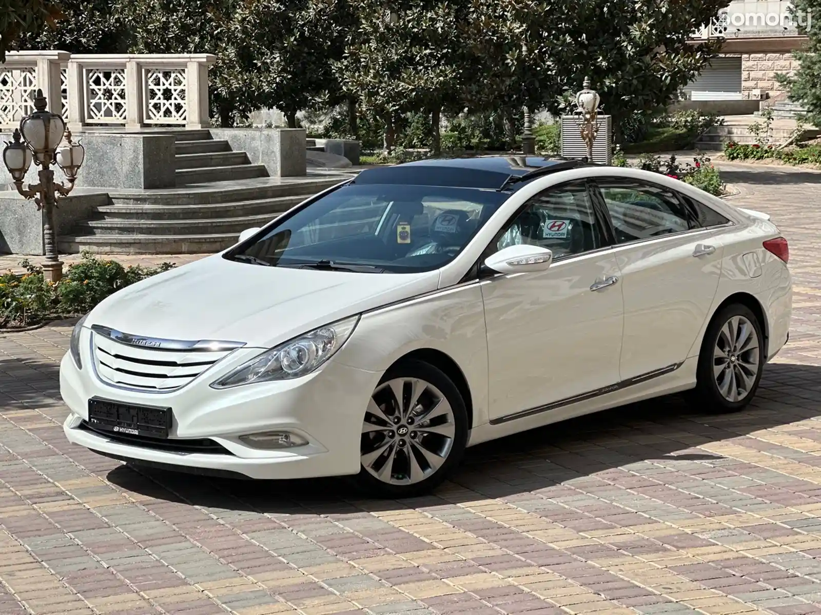 Hyundai Sonata, 2010-4