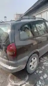 Opel Zafira, 2000-3