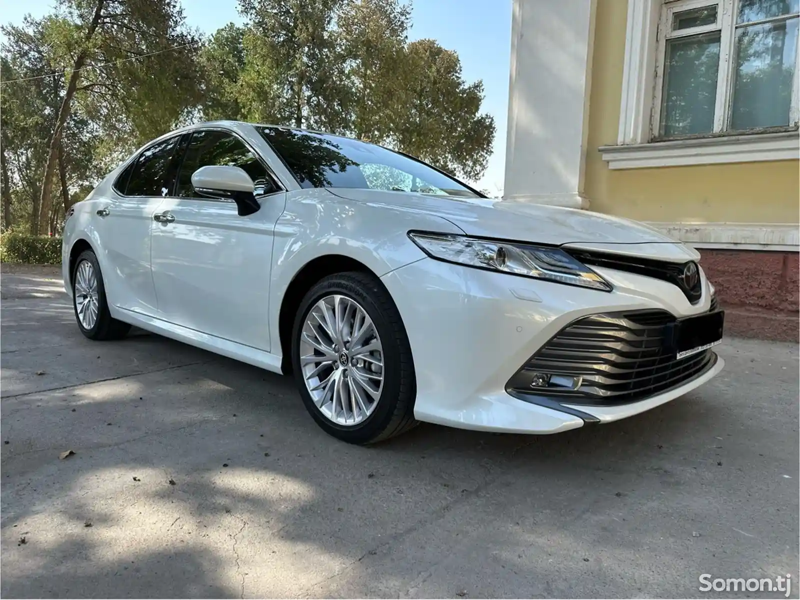 Toyota Camry, 2020-3