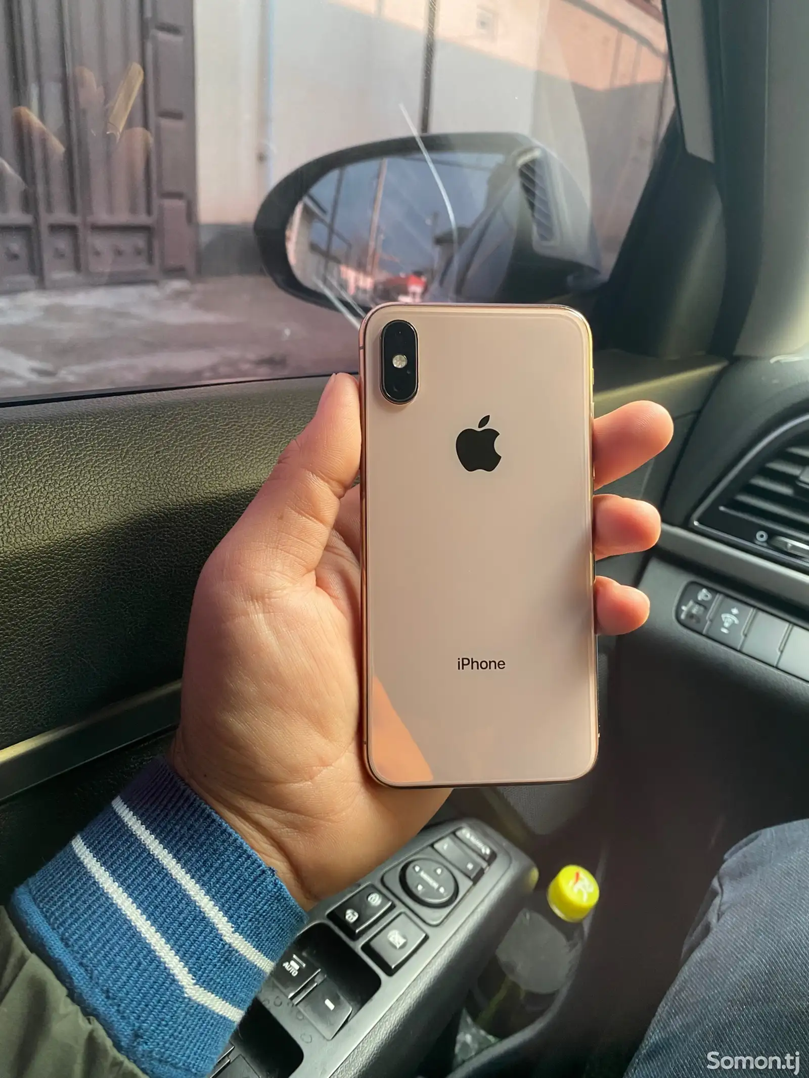 Apple iPhone Xs, 64 gb, Gold-1