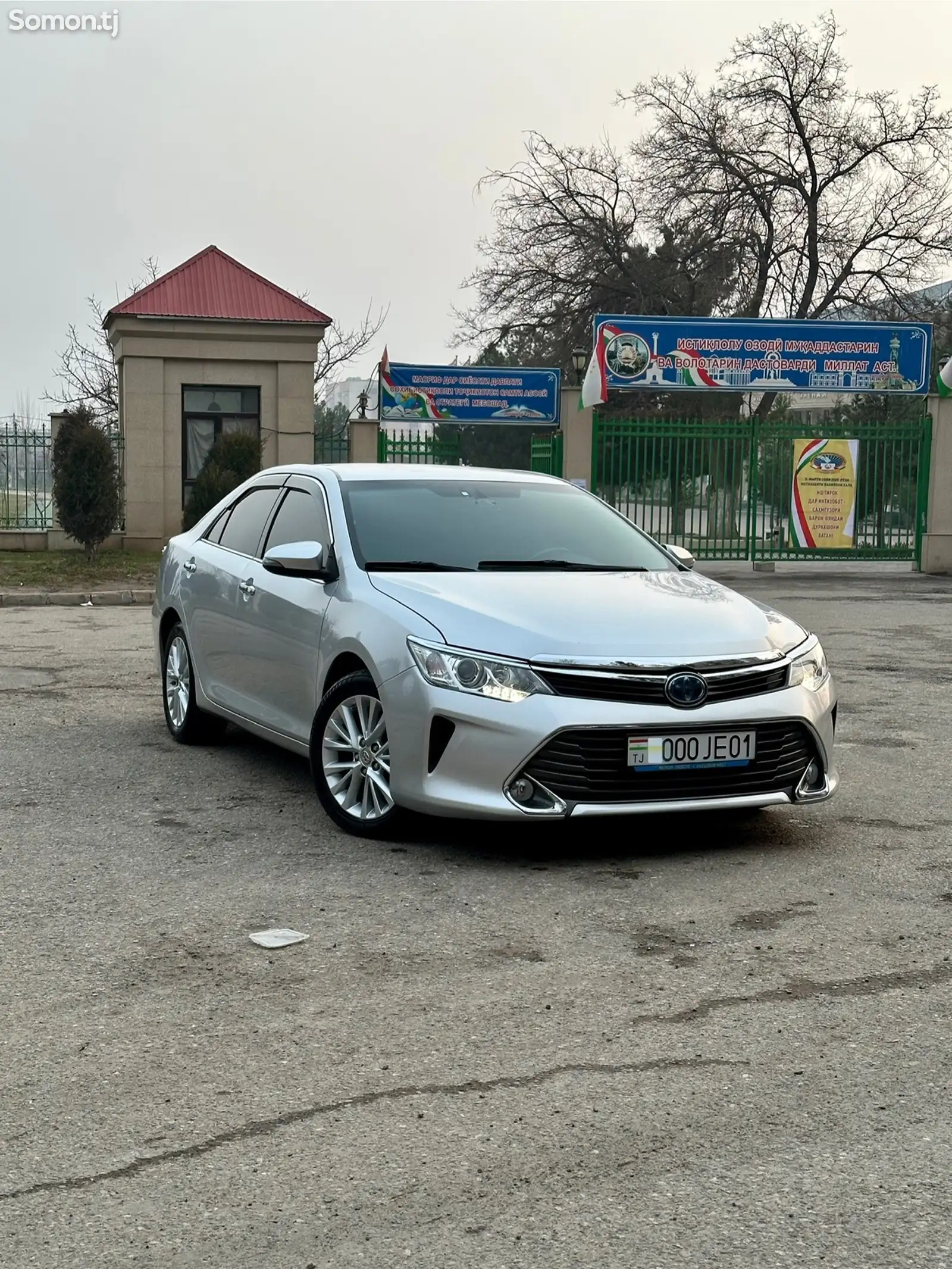 Toyota Camry, 2015-1