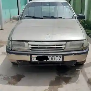 Opel Vectra A, 1990