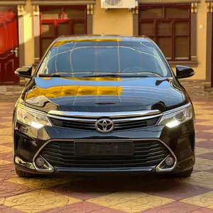 Toyota Camry, 2015